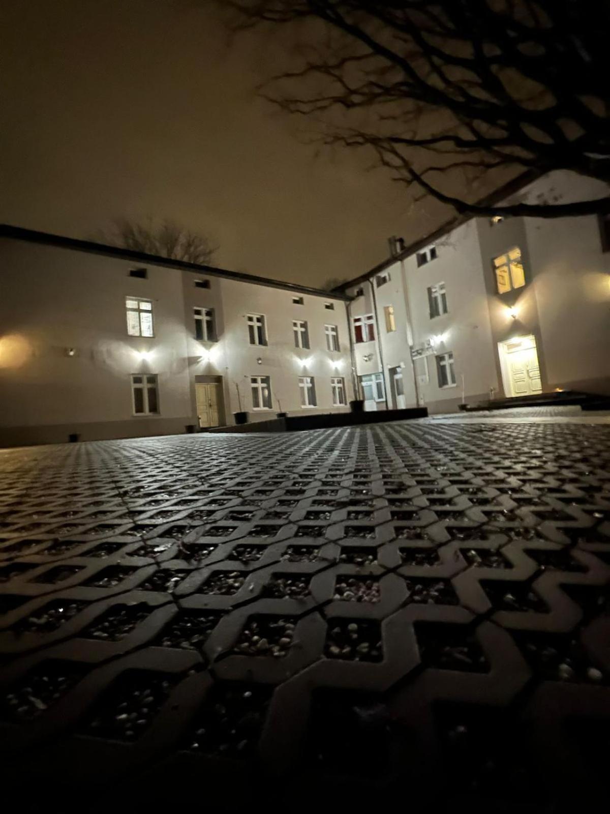 Apartamenty Retro Dąbrowa Górnicza Esterno foto